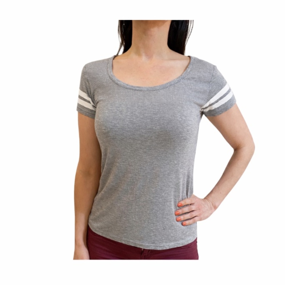 🌹FREE w/purchase Lorna Jane Gray mesh Women's Top
